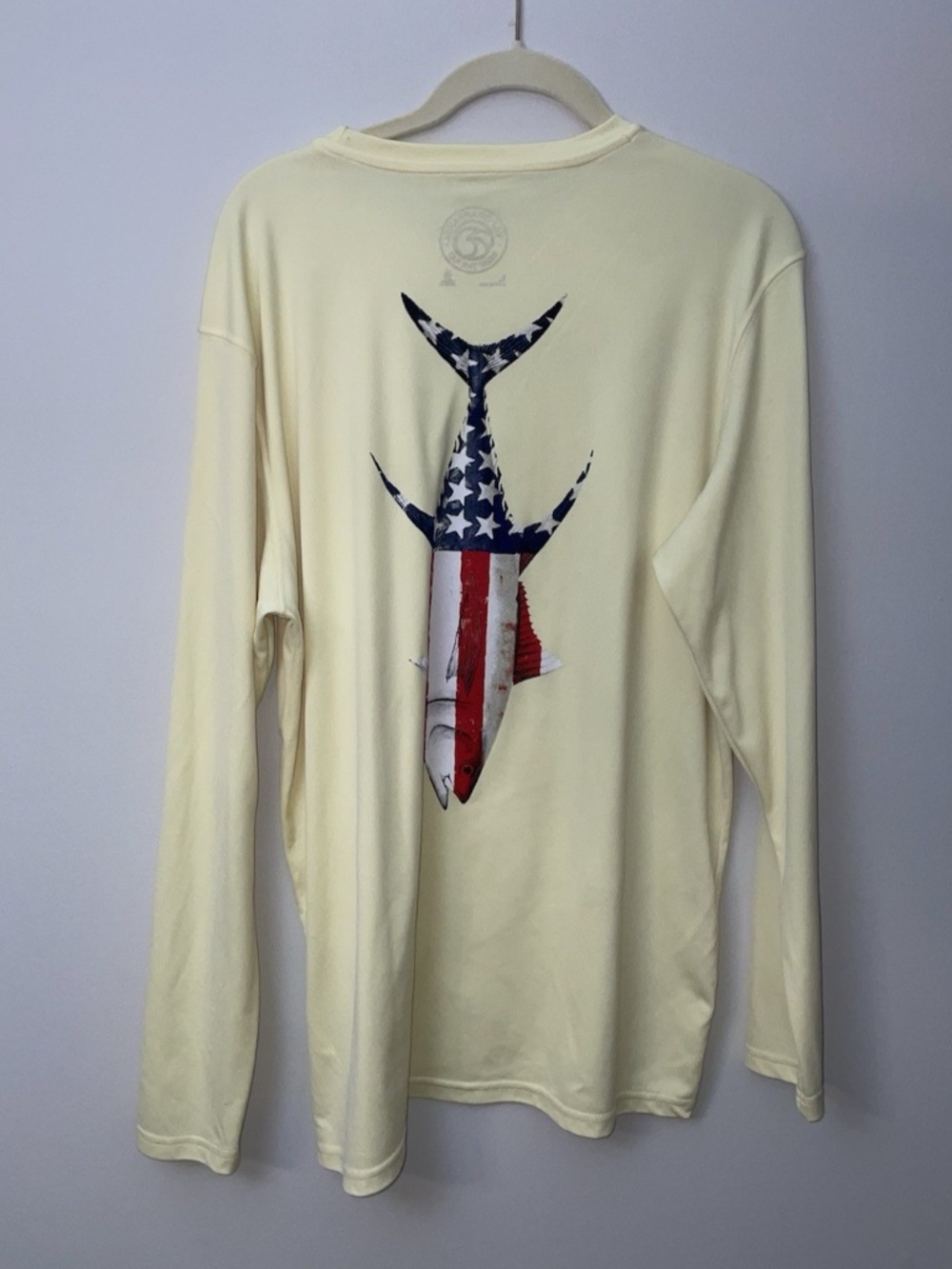 Vapor Apparel Mens Large Jersey USA Flag Fishing Outdoors SPF 50
Sun protection